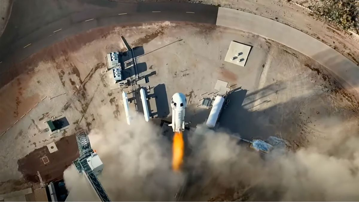 Décollage d'une fusée Blue Origin. // Source : Blue Origin (photo recadrée) Décollage d'une fusée Blue Origin. // Source : Blue Origin (photo recadrée)
