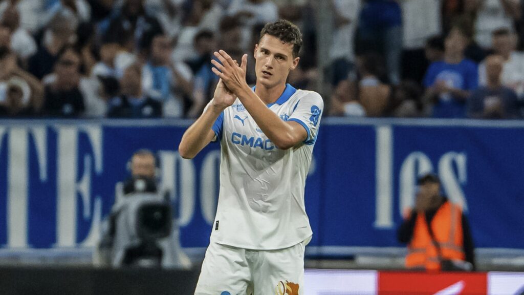 Benjamin Pavard, avec l'OM // Source : Compte X de l'OM Benjamin Pavard, avec l'OM // Source : Compte X de l'OM
