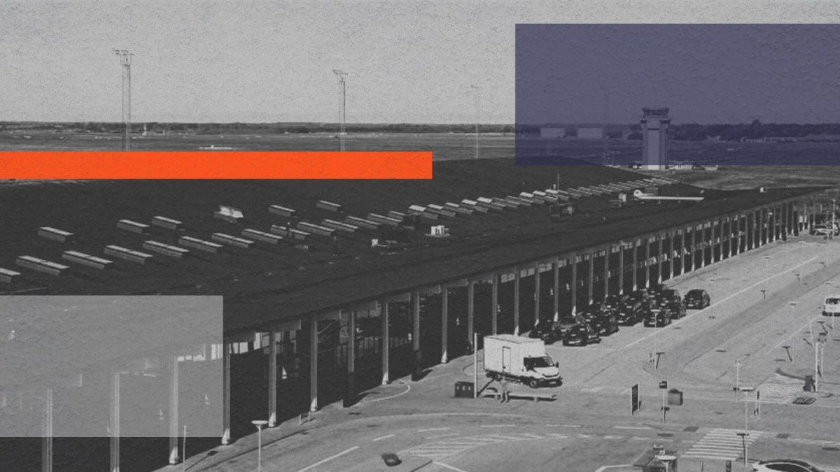 Une "menace systématique", un aéroport danois ferme après le survol de drones d'origine inconnue Une "menace systématique", un aéroport danois ferme après le survol de drones d'origine inconnue