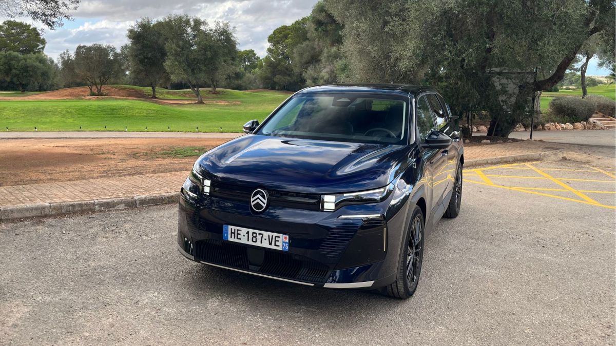 Le Citroën ë-C5 Aircross à l'essai. // Source : Robin San Vicente pour Numerama Le Citroën ë-C5 Aircross à l'essai. // Source : Robin San Vicente pour Numerama