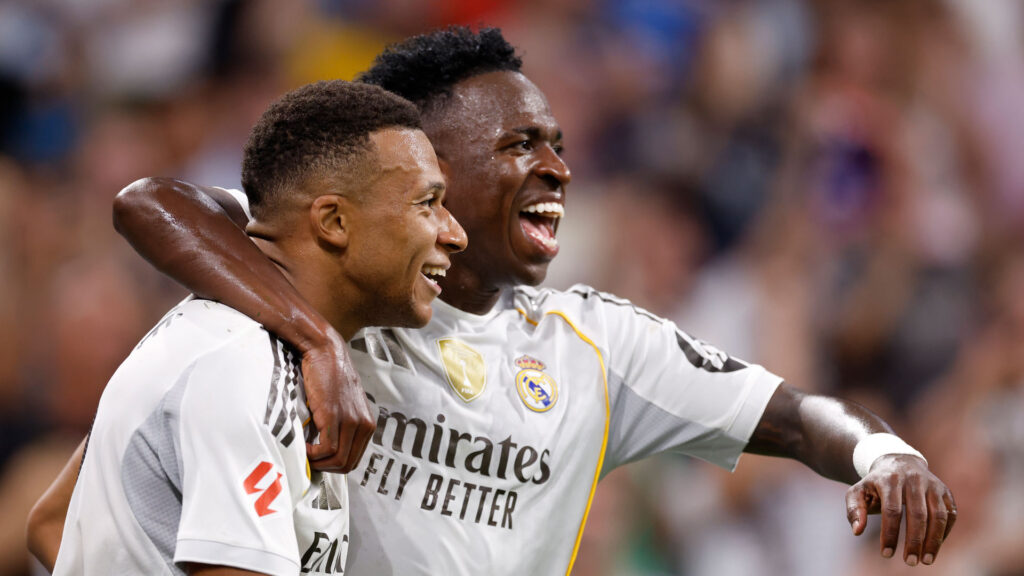 Kylian Mbappé et Vinicius avec le Real Madrid // Source : Compte X du Real Madrid Kylian Mbappé et Vinicius avec le Real Madrid // Source : Compte X du Real Madrid