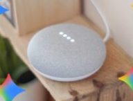 Le Google Home Mini et Gemini. // Source : Numerama Le Google Home Mini et Gemini. // Source : Numerama
