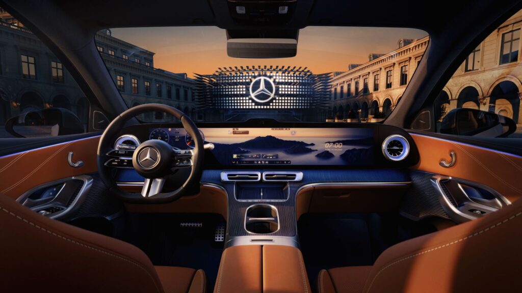 L'intérieur du futur Mercedes GLC électrique // Source : Mercedes L'intérieur du futur Mercedes GLC électrique // Source : Mercedes