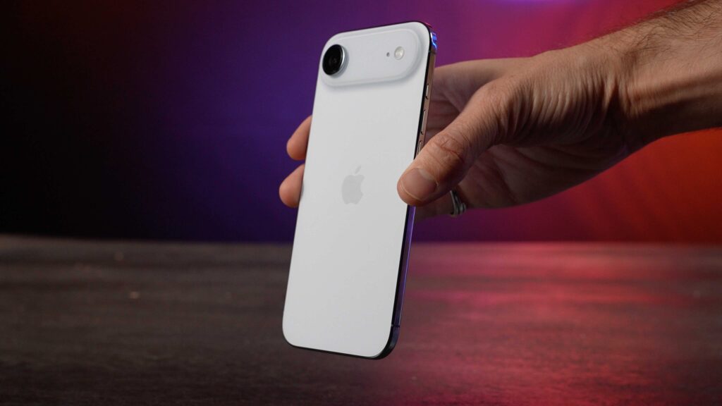 iPhone Air. // Source : Numerama iPhone Air. // Source : Numerama