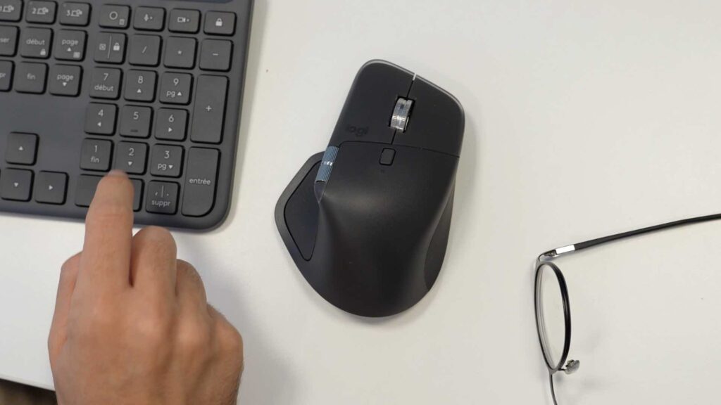 La Logitech MX Maxter 4. La Logitech MX Maxter 4.