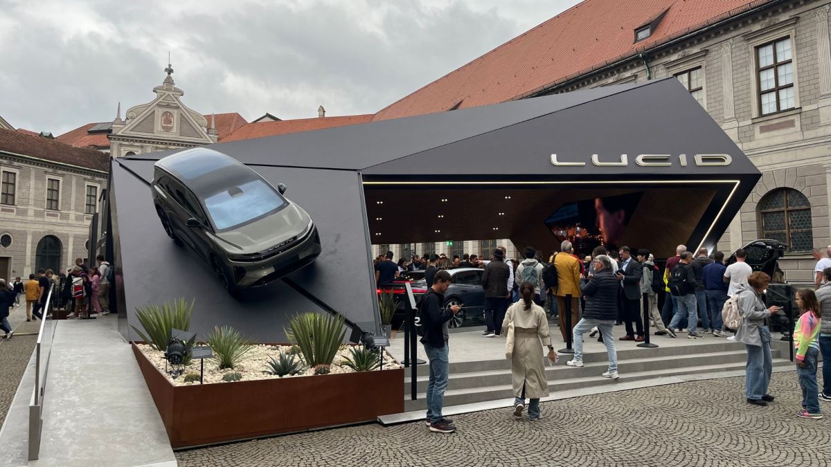 Le stand Lucid au salon IAA de Munich // Source : Robin San Vicente pour Numerama Le stand Lucid au salon IAA de Munich // Source : Robin San Vicente pour Numerama
