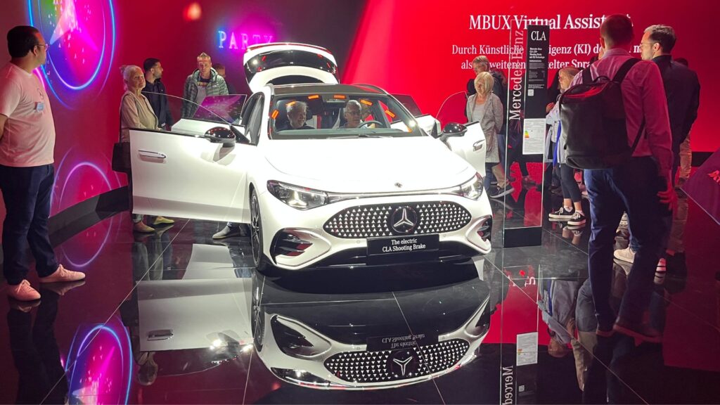 La nouvelle Mercedes CLA Shooting Brake électrique à l'IAA de Munich // Source : Robin San Vicente pour Numerama