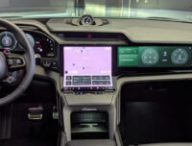 Porsche Cayenne et son écran Flow Display // Source : Raphaelle Baut pour Numerama