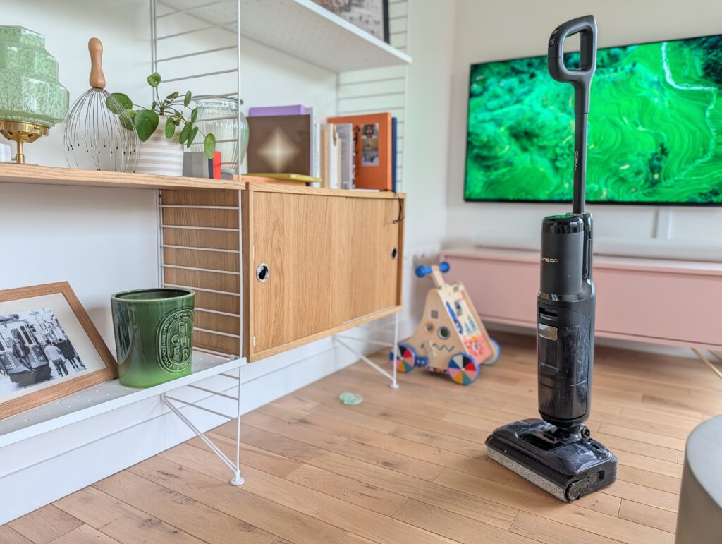 Tineco Floor One S7 Stretch Ultra // Source : Julien Cadot pour Numerama Tineco Floor One S7 Stretch Ultra // Source : Julien Cadot pour Numerama