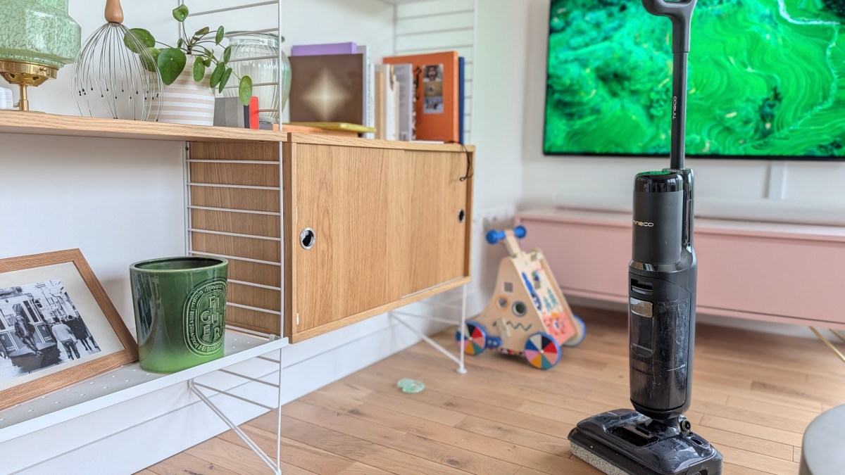 Tineco Floor One S7 Stretch Ultra // Source : Julien Cadot pour Numerama Tineco Floor One S7 Stretch Ultra // Source : Julien Cadot pour Numerama