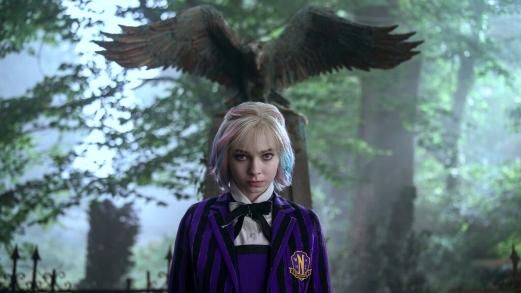 Enid ou Mercredi ? // Source : Bernard Walsh/Netflix Enid ou Mercredi ? // Source : Bernard Walsh/Netflix