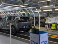 Production du Citroën C5 Aircross à l'usine de Rennes // Source : Raphaelle Baut pour Numerama