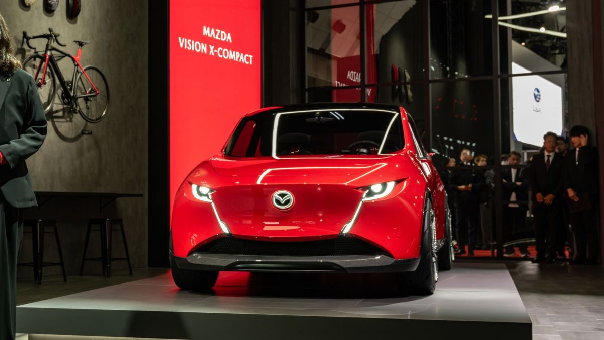 Mazda a présenté un concept de compacte électrique intelligente baptisé Vision-X Compact // Source : Mazda Mazda a présenté un concept de compacte électrique intelligente baptisé Vision-X Compact // Source : Mazda