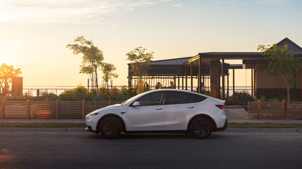 Le nouveau Tesla Model Y Standard (2025) // Source : Tesla Le nouveau Tesla Model Y Standard (2025) // Source : Tesla