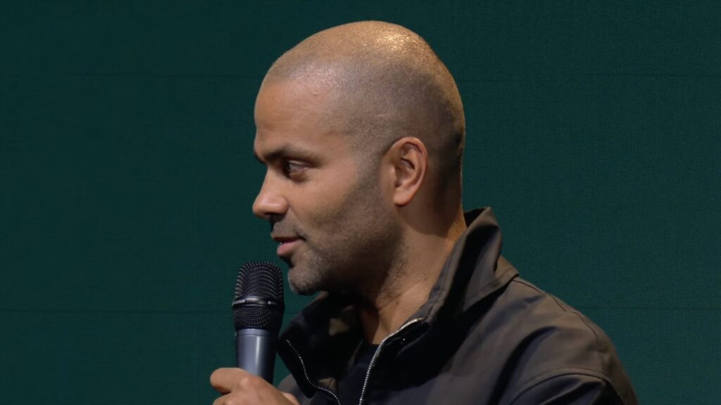 La structure a été fondée avec le soutien de Tony Parker. // Source : Eric Larchevêque via YouTube. La structure a été fondée avec le soutien de Tony Parker. // Source : Eric Larchevêque via YouTube.