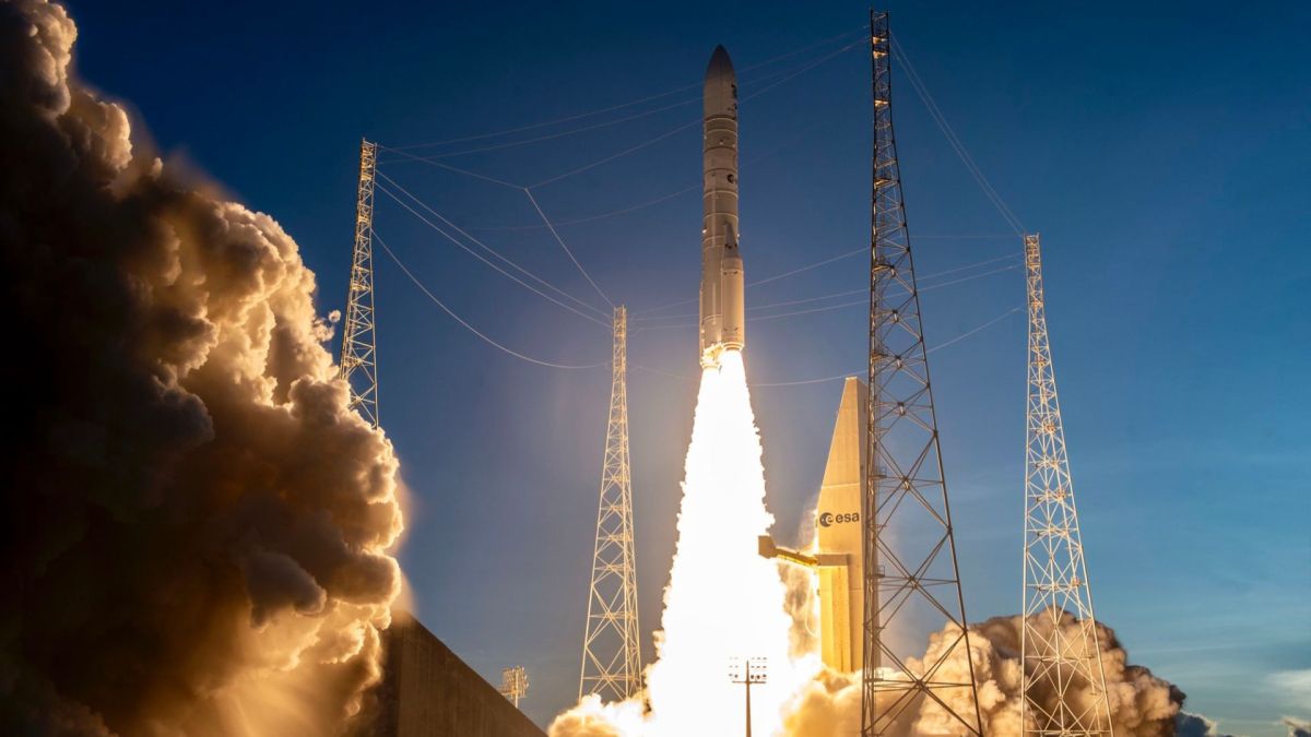 Décollage d'Ariane 6. // Source : Via X @EuropeSpacePort ; CNES/ESA/Arianespace/Optique vidéo du CSG - P. PIRON. Décollage d'Ariane 6. // Source : Via X @EuropeSpacePort ; CNES/ESA/Arianespace/Optique vidéo du CSG - P. PIRON.
