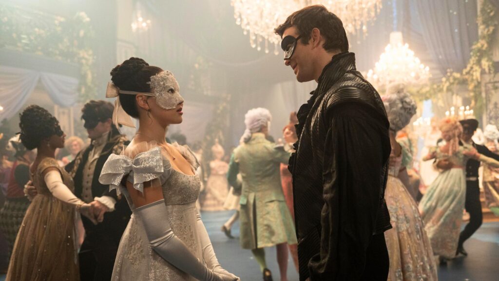 Sophie et Benedict dans la saison 4 de Bridgerton // Source : Via X @bridgerton Sophie et Benedict dans la saison 4 de Bridgerton // Source : Via X @bridgerton