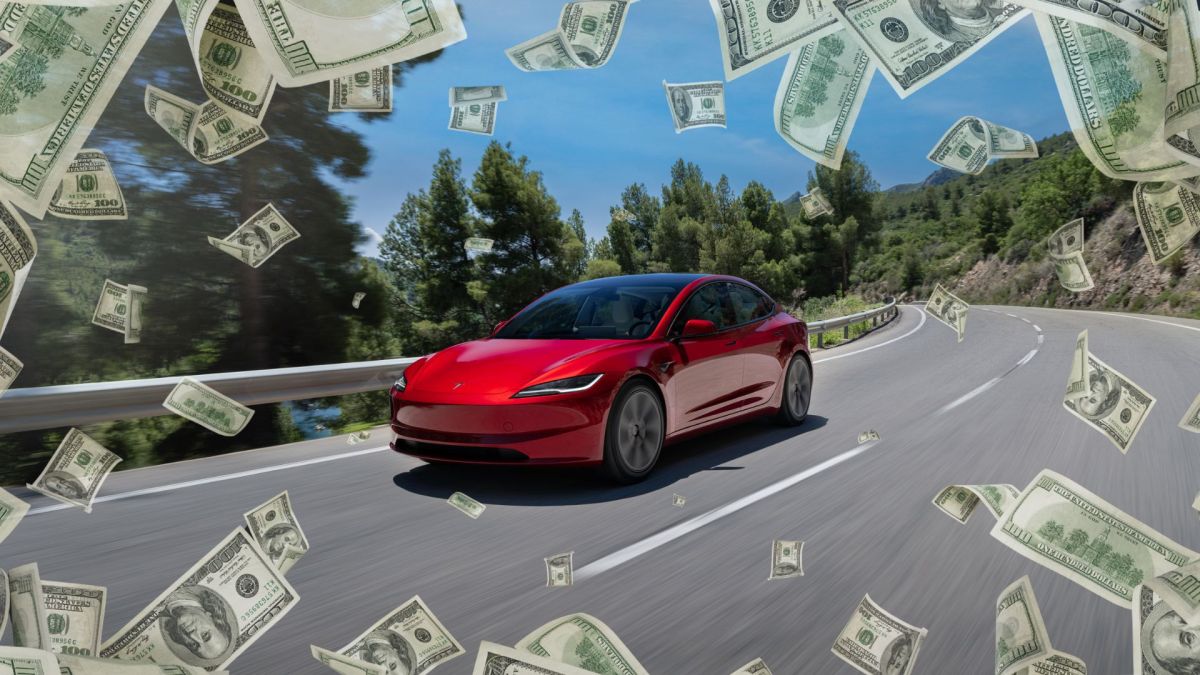 Tesla augmente de 2 000 € le prix de la Model 3 // Source : Montage Robin San Vicente pour Numerama Tesla augmente de 2 000 € le prix de la Model 3 // Source : Montage Robin San Vicente pour Numerama