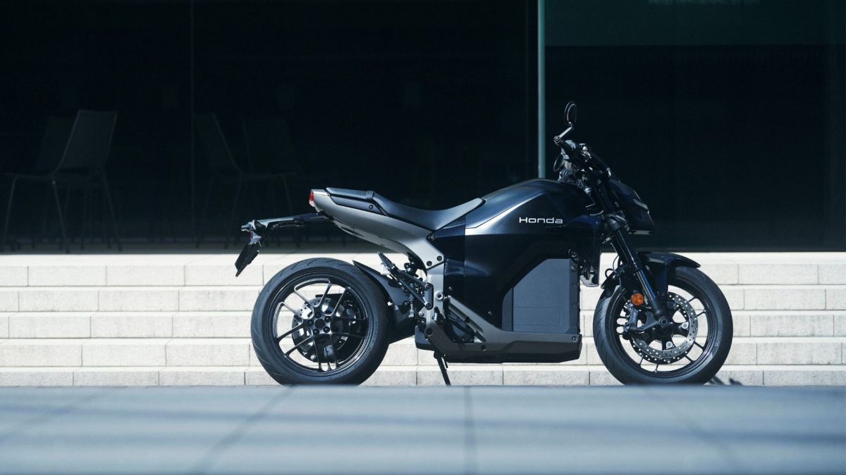 La première moto électrique de Honda : la WN7. // Source : Honda Moto La première moto électrique de Honda : la WN7. // Source : Honda Moto