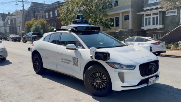 Un taxi Waymo à San Francisco. // Numerama