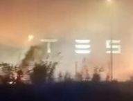 Un incendie a ravagé 24 voitures Tesla près de Marseille // Source : Gilles Petras via Facebook