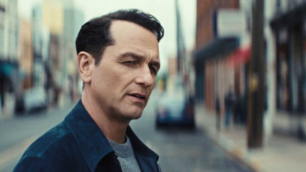 Matthew Rhys dans The Beast in Me // Source : Netflix Matthew Rhys dans The Beast in Me // Source : Netflix