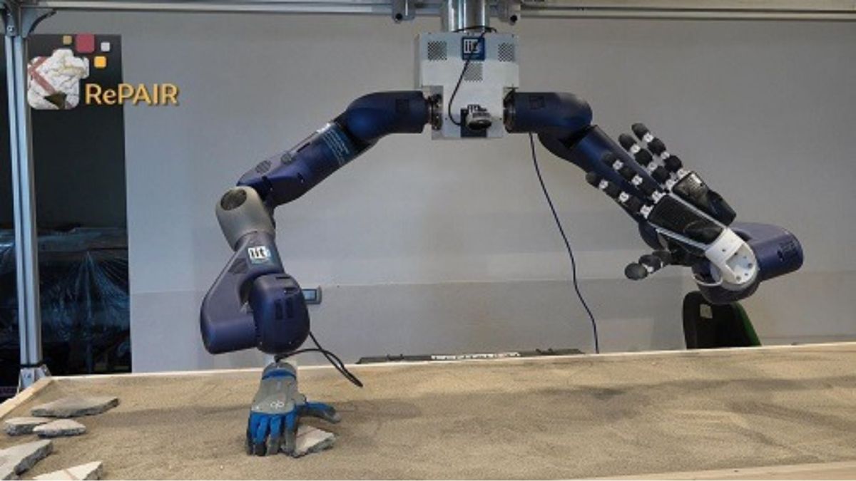 Un robot avec une IA permettra d'aider les archéologues dans leur reconstitution des fresques fragmentées de Pompéi. // Source : Site de Pompéi «Pompeii, RePAIR The research project for the reassembly of fragmented frescoes using an “intelligent robot” comes to an end » Un robot avec une IA permettra d'aider les archéologues dans leur reconstitution des fresques fragmentées de Pompéi. // Source : Site de Pompéi «Pompeii, RePAIR The research project for the reassembly of fragmented frescoes using an “intelligent robot” comes to an end »