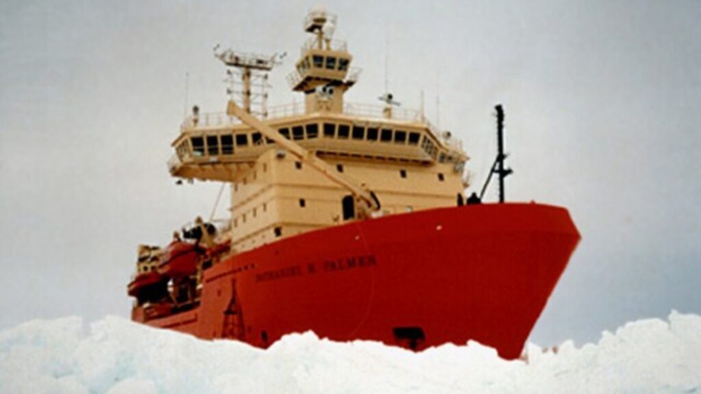 Le Nathaniel B. Palmer en Antarctique Le Nathaniel B. Palmer en Antarctique