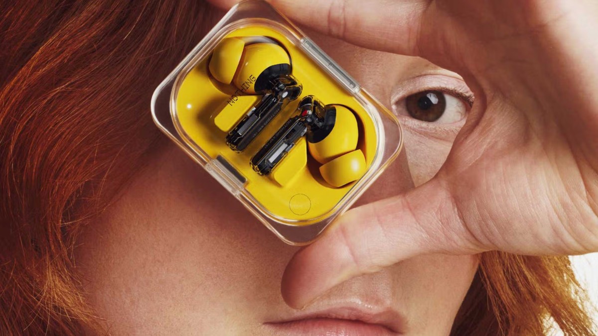 Nothing ear a // Source : Nothing Nothing ear a // Source : Nothing