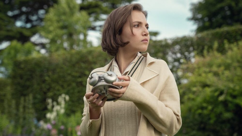 Les Sept Cadrans d'Agatha Christie // Source : Netflix Les Sept Cadrans d'Agatha Christie // Source : Netflix