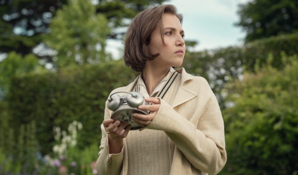 Les Sept Cadrans d'Agatha Christie // Source : Netflix Les Sept Cadrans d'Agatha Christie // Source : Netflix