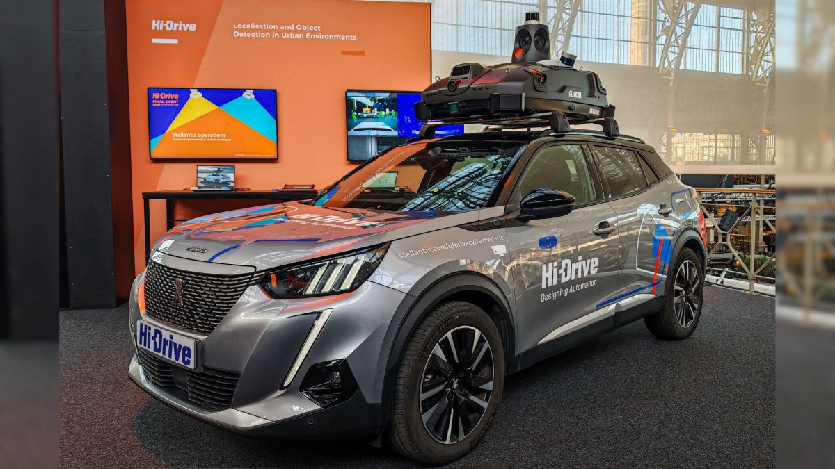 Une Peugeot 2008 équipée pour la conduite autonome. // Source : Stellantis Une Peugeot 2008 équipée pour la conduite autonome. // Source : Stellantis