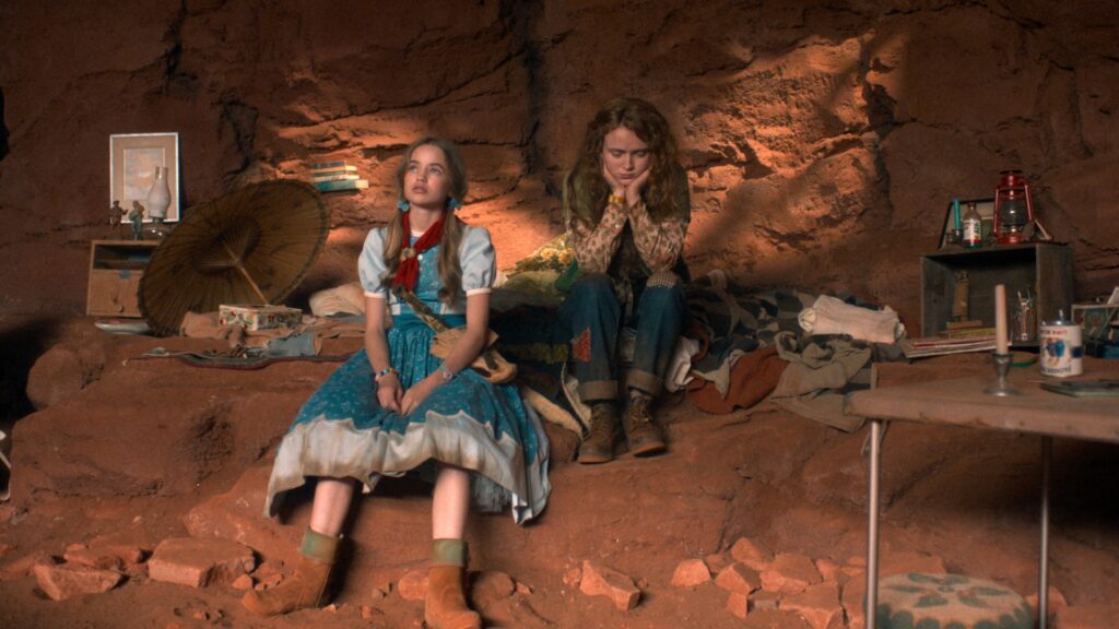 La fameuse grotte anti-Vecna // Source : Netflix La fameuse grotte anti-Vecna // Source : Netflix