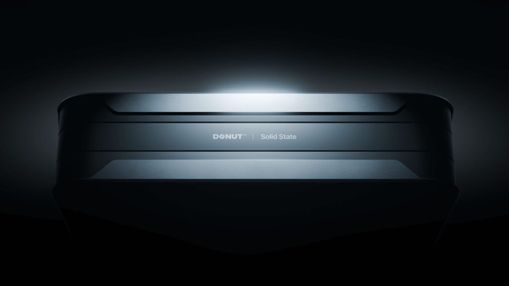 La startup Donut Lab promet de révolutionner l'électrique avec sa batterie solide. // Source : Donut Lab La startup Donut Lab promet de révolutionner l'électrique avec sa batterie solide. // Source : Donut Lab