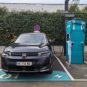Citroën E-C5 Aircross en recharge sir Electra // Source : Raphaelle Baut pour Numerama Citroën E-C5 Aircross en recharge sir Electra // Source : Raphaelle Baut pour Numerama