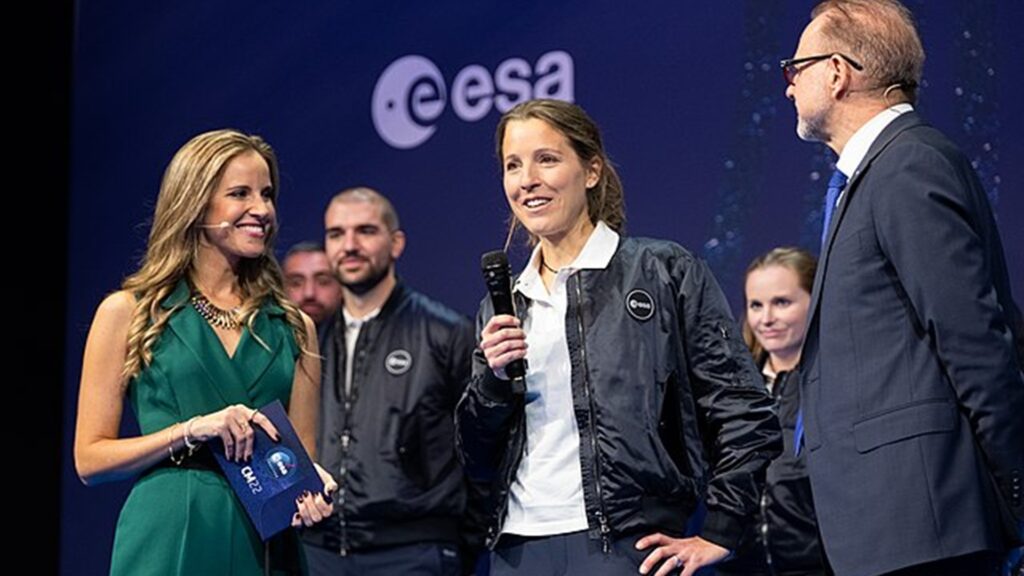 ESA_astronaut_announcement_Class_of_2022_(52519418791) ESA_astronaut_announcement_Class_of_2022_(52519418791)