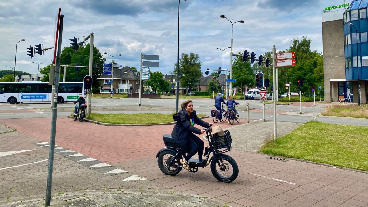 Amsterdam songe à bannir les vélos électriques type fatbike. // Source : Sander Sloots via Flickr