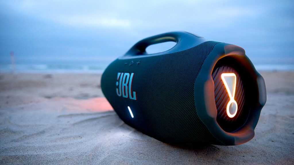 La JBL Boombox 4 // Source : JBL La JBL Boombox 4 // Source : JBL