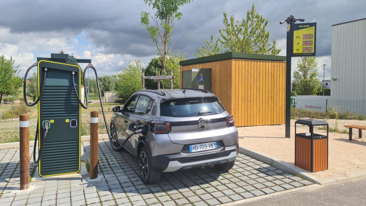 Recharge Le Plein // Source : Le Plein Recharge Le Plein // Source : Le Plein