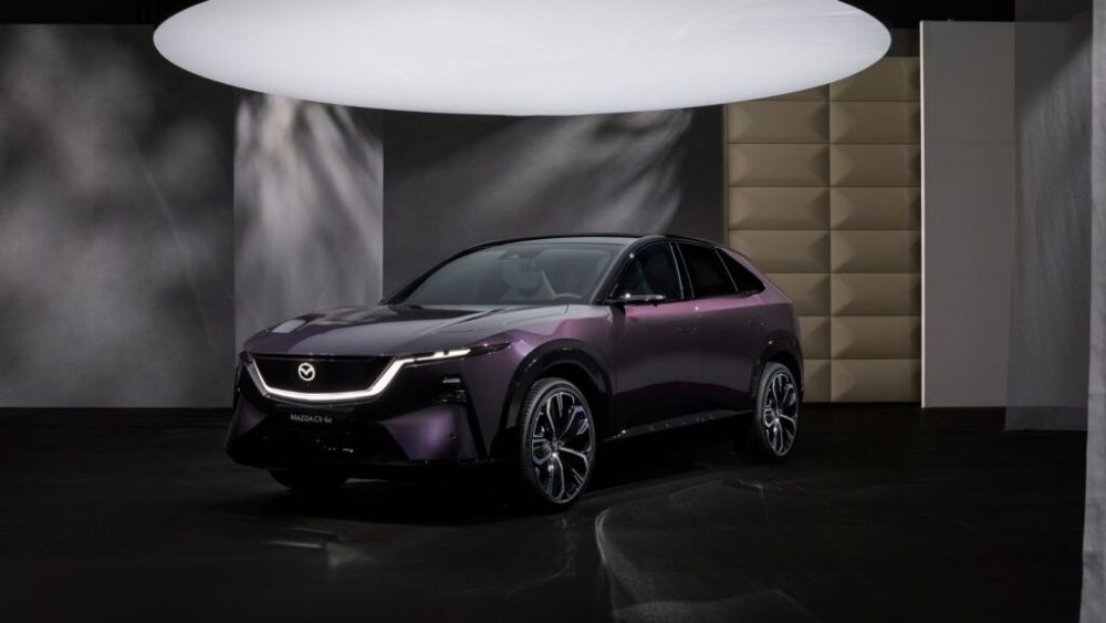 Le Mazda CX-6e (2026). // Source : Mazda Le Mazda CX-6e (2026). // Source : Mazda