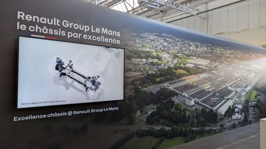 Un aperçu du site du Mans avec une vue aérienne Un aperçu du site du Mans avec une vue aérienne