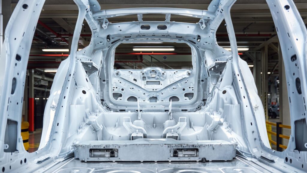 Le châssis du futur Volvo EX60. // Source : Volvo