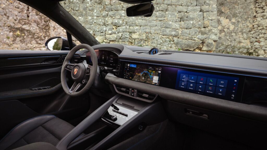 Le Porsche Macan GTS à l'essai. // Source : Porsche