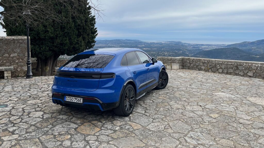 Le Porsche Macan GTS à l'essai. // Source : Robin San Vicente pour Numerama