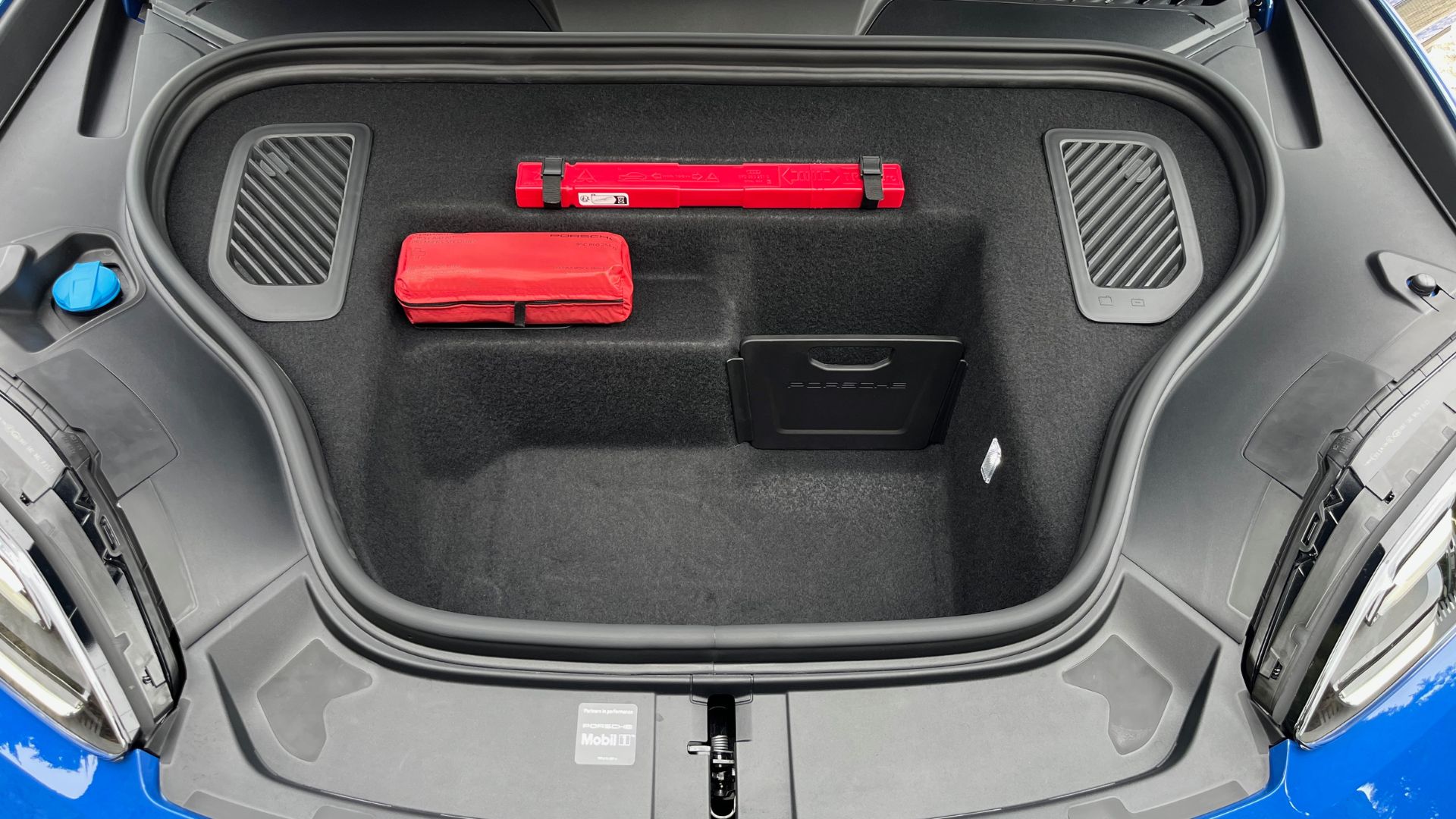 Le frunk du Porsche Macan GTS (84 litres)