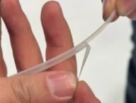 Huawei et un câble FTTR. // Source : Frandroid Huawei et un câble FTTR. // Source : Frandroid