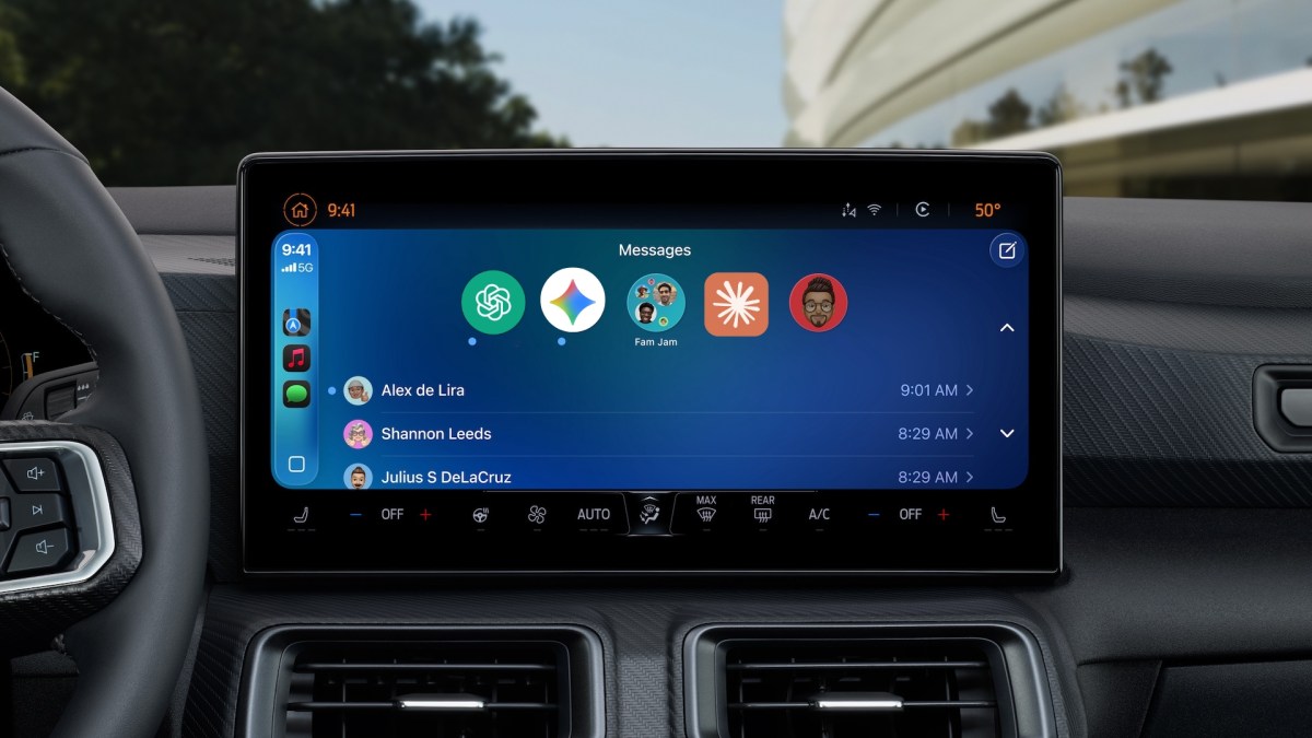 IA Carplay  // Source : Montage Numerama