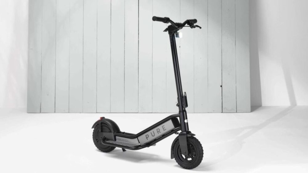 Trottinette électrique Pure Electric Escape // Source : Pure Electrique Trottinette électrique Pure Electric Escape // Source : Pure Electrique