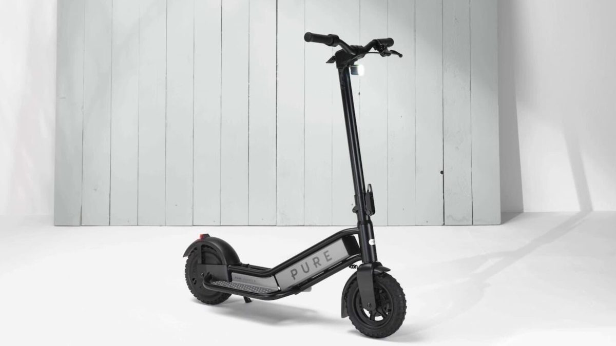 Trottinette électrique Pure Electric Escape // Source : Pure Electrique Trottinette électrique Pure Electric Escape // Source : Pure Electrique