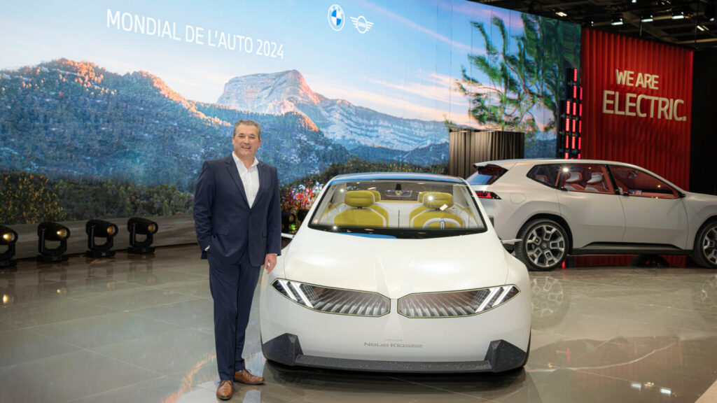 Vincent Salimon (patron du BMW group France) lors du Mondial de Paris 2024 // Source : BMW Vincent Salimon (patron du BMW group France) lors du Mondial de Paris 2024 // Source : BMW